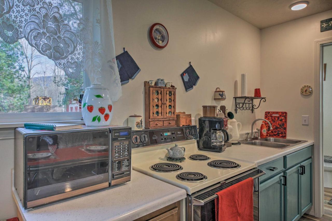 Pet-Friendly Libby Cottage With Mountain Views! Exteriér fotografie