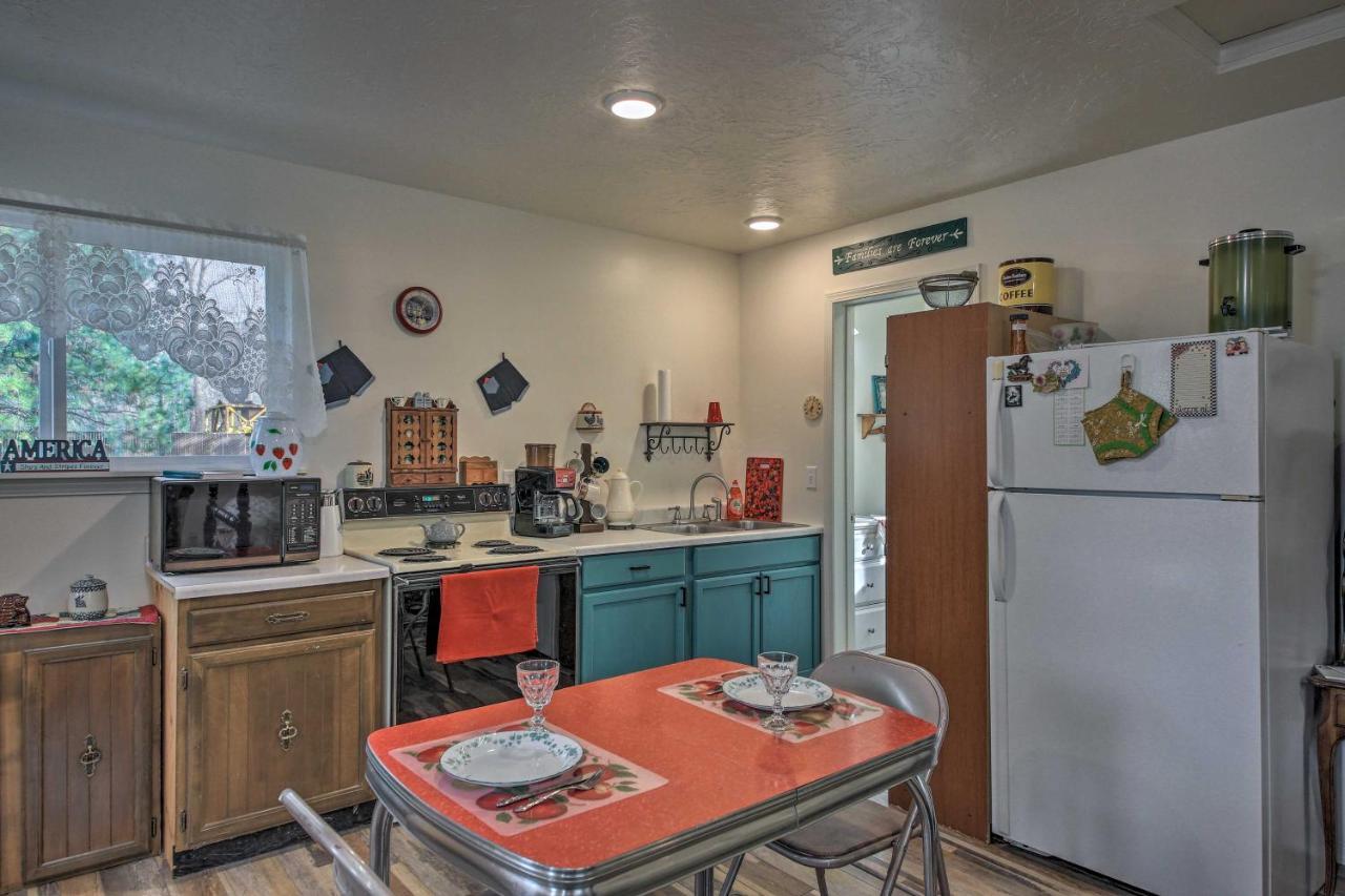 Pet-Friendly Libby Cottage With Mountain Views! Exteriér fotografie